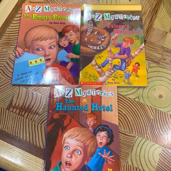 A To Z Mysteries 7 Books - Picture 3 of 4